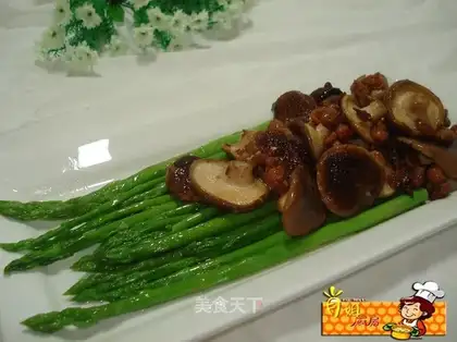 Asparagus and mushroom