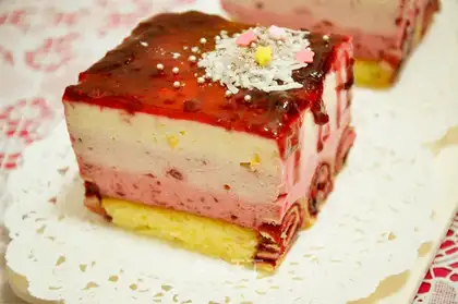 Rainbow raspberry mousse
