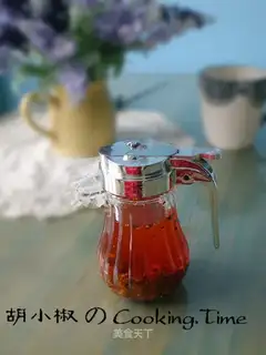 Homemade sesame pepper oil
