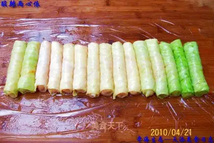 Hot and sour radish cabbage