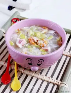 Baby vegetable sea rice soup