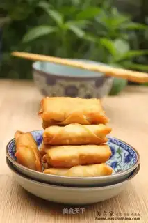 Spring rolls with fresh shrimp meat