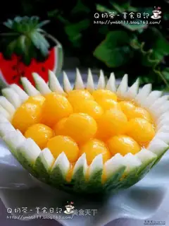 Chilled orange juice and winter melon balls