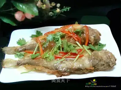 Sweet and sour yellow croaker