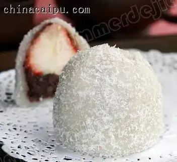 Strawberry Dafu Dim Sum