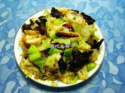 shredded cabbage