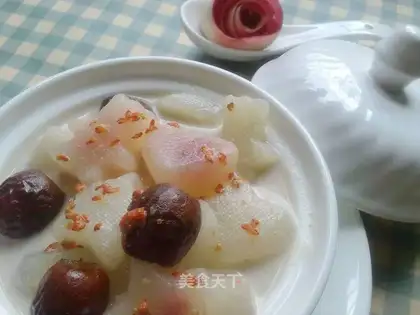 Coconut milk fruit cup