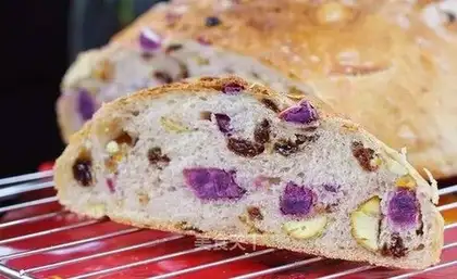 Potato chestnut bread