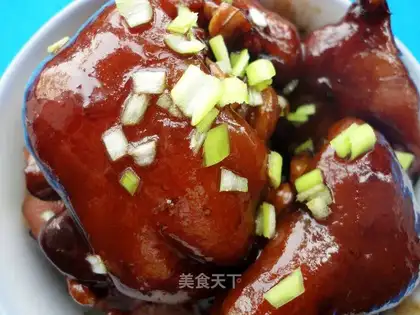 Red-hot pig hoof