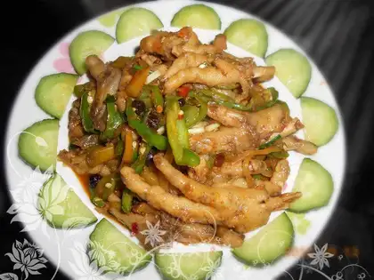 Chicken claws
