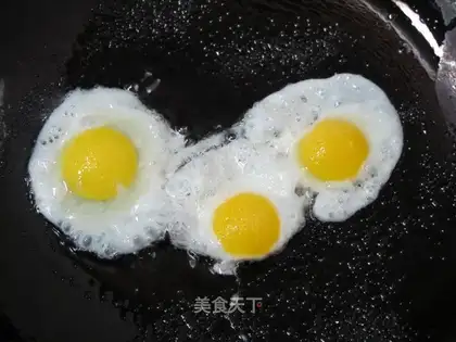 Mini-bore eggs