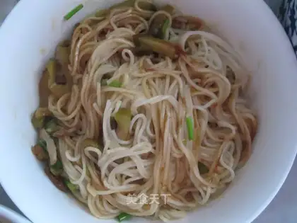 ♪ Squeeze Zip noodle ♪