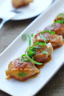 The chicken wings