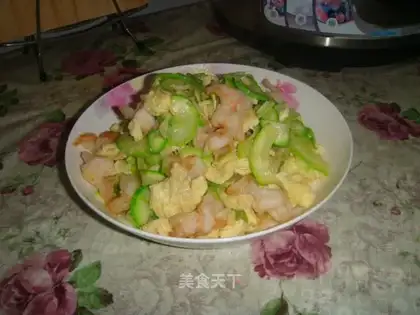 Shrimp fried eggs