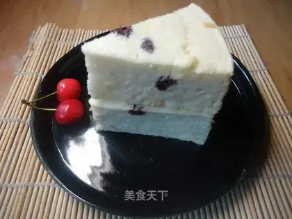 Cranberry angel cake