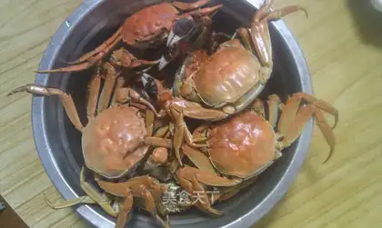 Juice and steam crabs