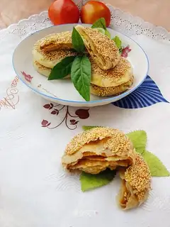 Sesame sauce pancakes