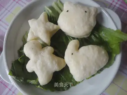 Small, cute buns