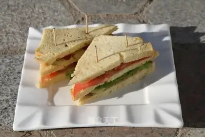 Beef sandwich