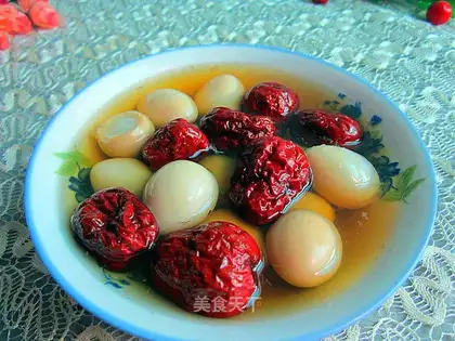 Red-treed eggs