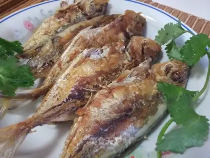 Fried seafish