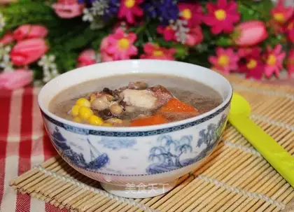 Carrot cornfish soup
