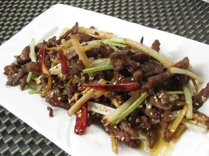 Dry beef silk