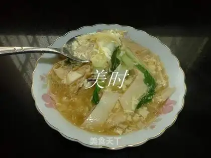 Silver fish egg soup
