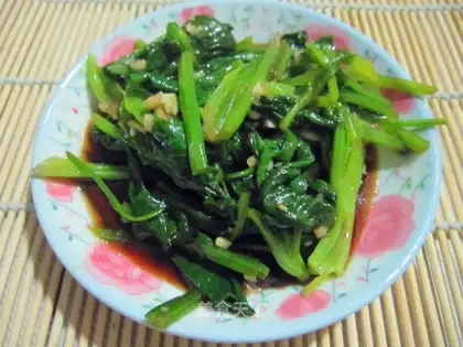 Chen Jell-O spinach