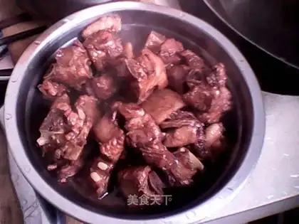 Red burn ribs