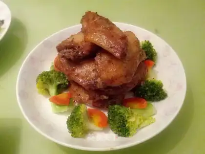 Salt chicken wings
