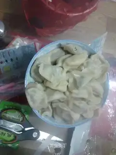Porridge pork dumplings