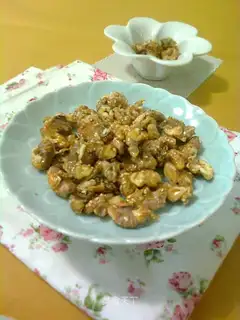 Amber walnuts