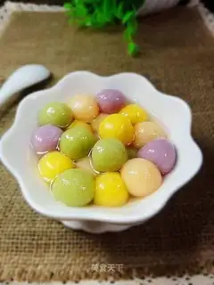 Bean-fruit soup