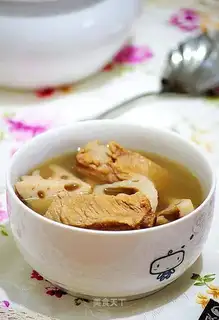 Liang's ribs soup