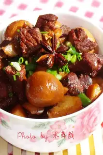Rich red meat