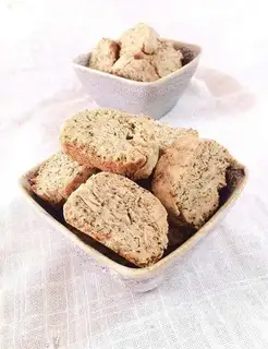 It's a brown tea pretzels