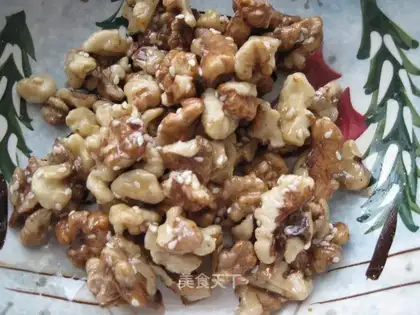 Amber walnuts