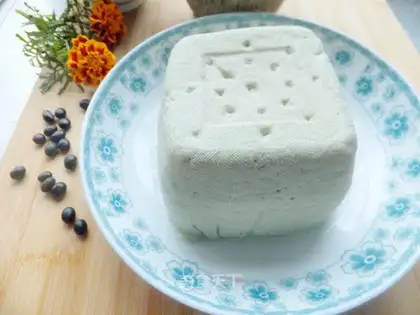 Homemade black tofu