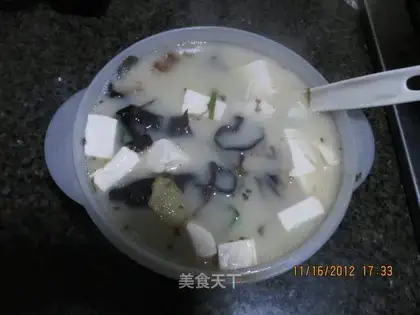 Tofu soup