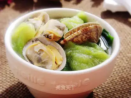 Flowers and melon soup
