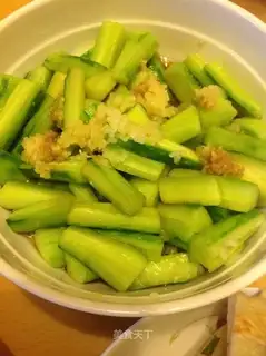The cucumber bar