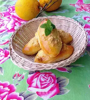 Chishima Soy pine bun
