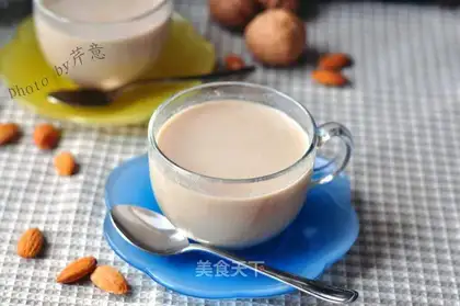 Almond walnuts