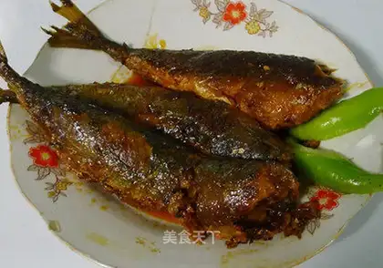 Tomato sardines