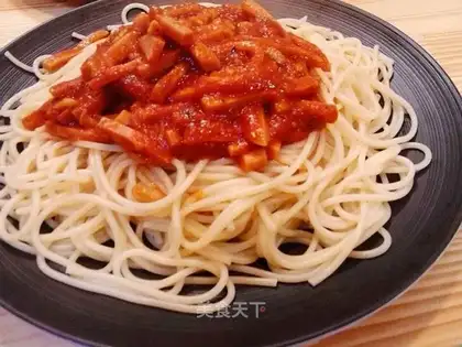 Garlic ham pasta