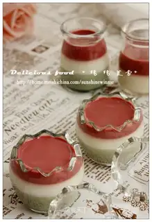 Three-coloured soy pudding