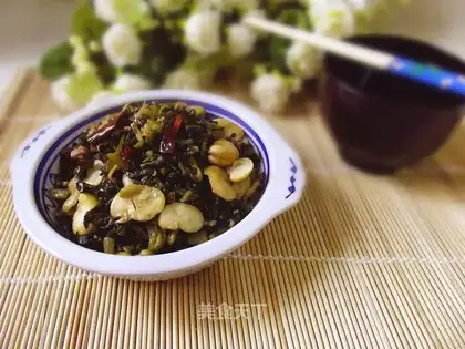 Scrambled bean paste