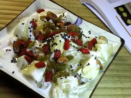 Peach yogurt salad
