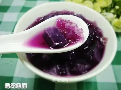 Purple potato silver ear soup